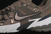 Nike V2K Run Low-Top Sneakers FD0736-202
