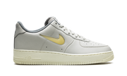 Air Force 1 '07 LX "Light Bone" DC8894 001