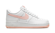 AIR FORCE 1 LO MNS WMNS "Valentine's Day 2022" DQ9320 100