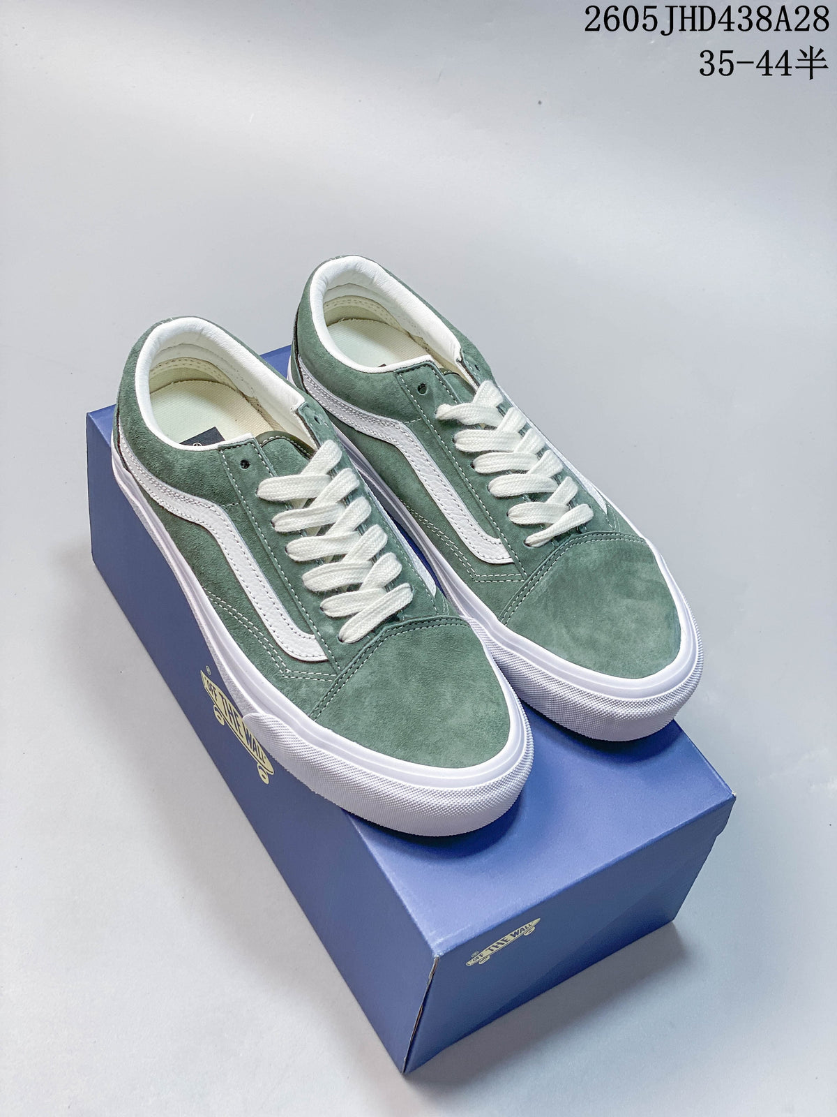 Vans Old Skool Green Suede Sneakers VN000CQDCHZ