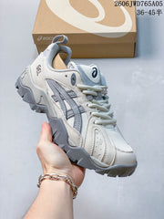 ASICS Gel-TRUCK Sneakers White Grey 1203A485-001