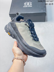 Kolon Sport LHFC5ST401-BK Low-Top Outdoor Sneakers