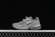 New Balance 2002R Kids Winter Sneakers, Gray