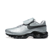 Nike Air Max Plus Sneakers, Black
