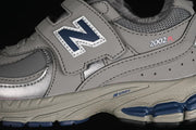 New Balance 2002R Kids Winter Sneakers, Gray