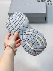 Balenciaga 3XL Low-Top Sneakers in Cream and Gray