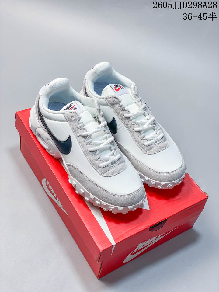 Nike Air Max Waffle SP Low-Top Sneakers FV6946-007