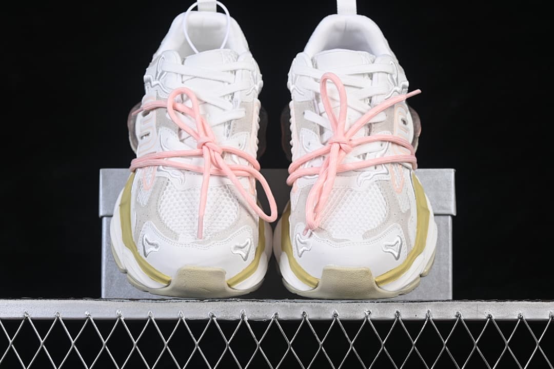 GG-CC G25X3232B Chunky Lace-Up Sneakers, Yellow