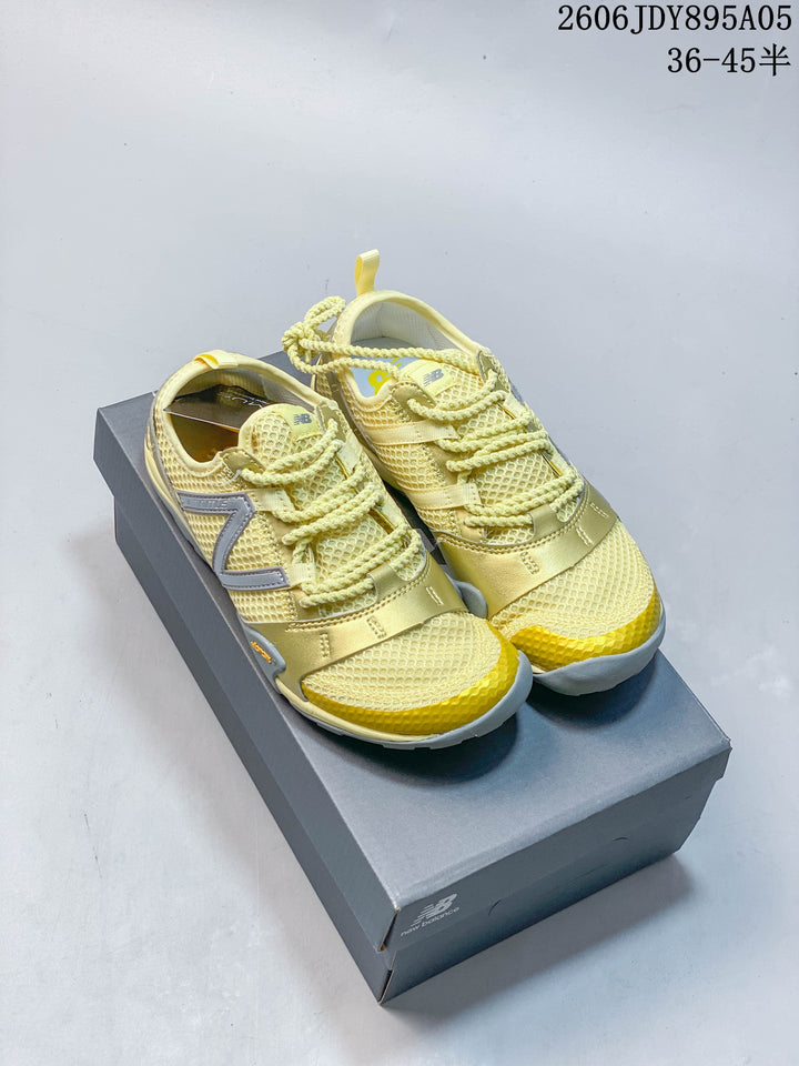 New Balance x Issey Miyake MT10O Low-Top Sneakers, Yellow