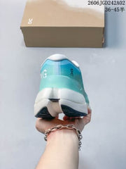 ON Cloudboom Max Sneakers Turquoise White 2606JGD242A02