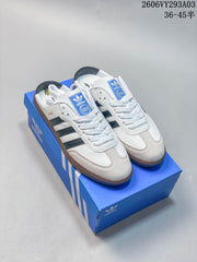 Adidas Samba Low-Top Sneakers in Navy and White KI5935