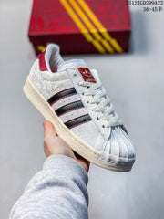 Adidas Superstar Snake-Pattern Low-Top Sneakers JR8036
