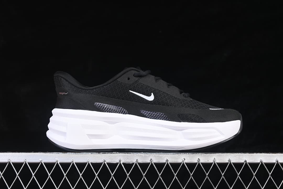 Nike Comfort Ride Easyon Running Shoes Black White IF4997-002