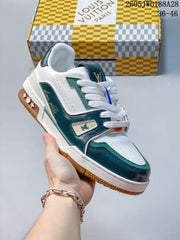 Louis Vuitton Trainer Low Sneaker in White and Green
