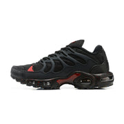 Nike Air Max Plus Sneakers with Speckled Sole