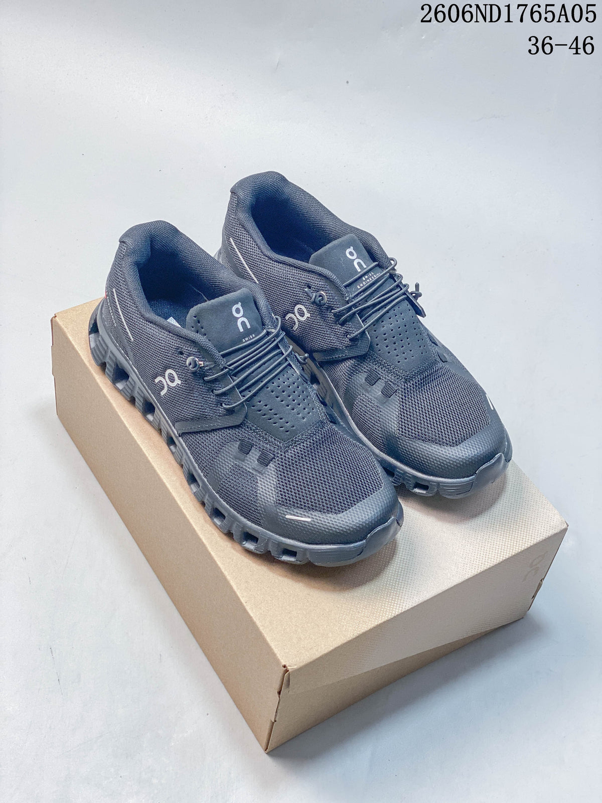 On Cloud 5 Lightweight Sneakers