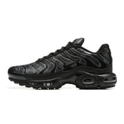 Nike Air Max Plus Sneakers, Black