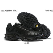 Nike Air Max Plus Sneakers, Black