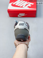 Nike Sprint Sister Casual Training Sneakers in Gray