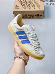 adidas Samba JS3931 Sneakers in White and Blue