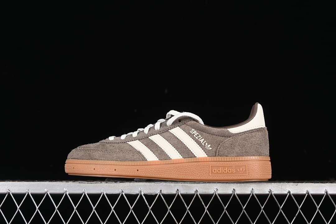 adidas Handball Spezial IF6490 Brown Gum Sole Sneakers