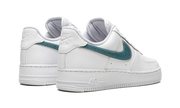 AIR FORCE 1 '07 ESS WMNS "Glitter Swoosh - Celery" DH4407 100