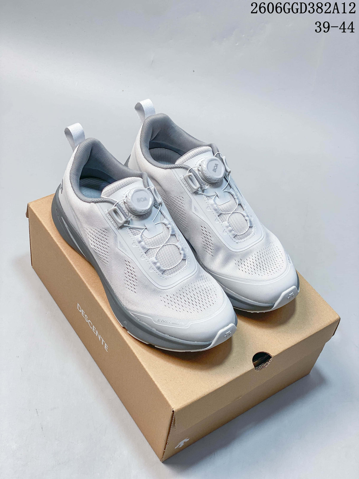 DESCENTE Running BOA Z-FOAM Running Shoes White Grey 2606GGD382A12