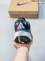 Nike Pegasus Trail 6 Running Shoes in Dark Gray