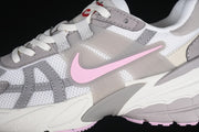 Nike V2K Run Runtekk Low-Top Sneakers HV5997-161