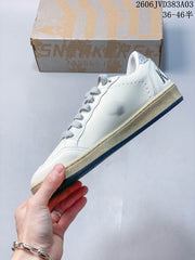 Golden Goose Super-Star White Glitter Star Sneakers 2606JVD383A03