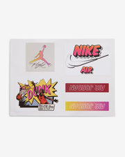 JORDAN AJ 4 RETRO - OFF WHITE/ FIRE PINK/ ANTHRACITE