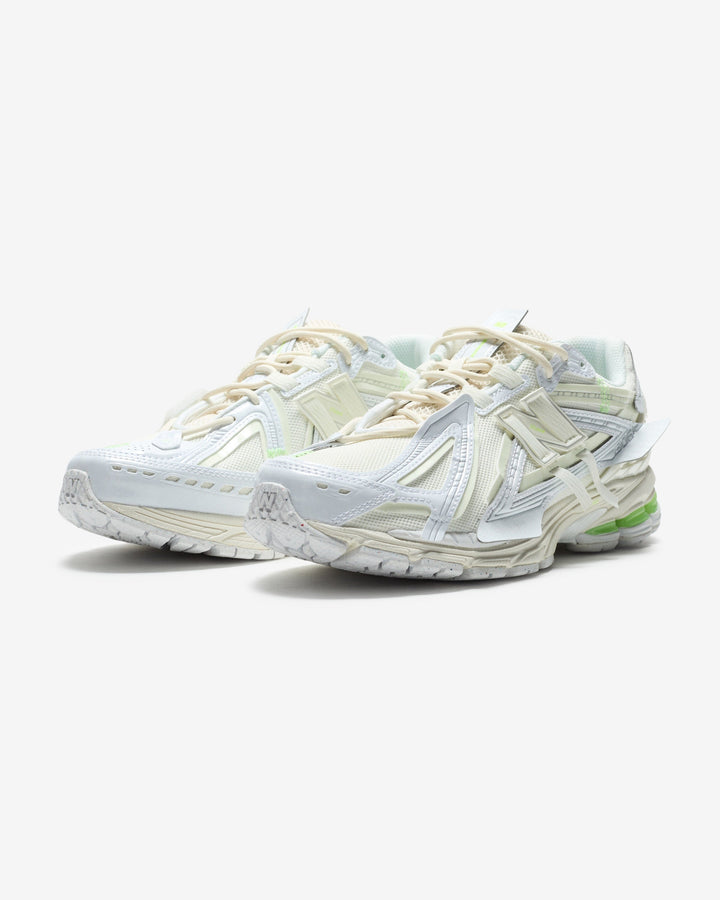 NEW BALANCE 1906 - WHITE/ MINTFLASH