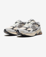 NEW BALANCE 2010 - BRIGHTONGREY/ LINEN