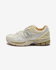 NEW BALANCE 1906 - WHITE/ BEIGE