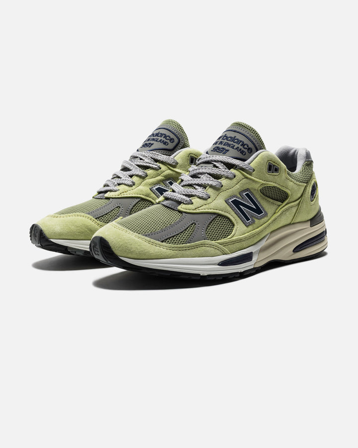 NEW BALANCE 'MADE IN USA' 991v2 - GREEN BANANA/ MOSS