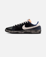 NIKE SB X RASSVET ZOOM TENNIS CLASSIC - BLACK