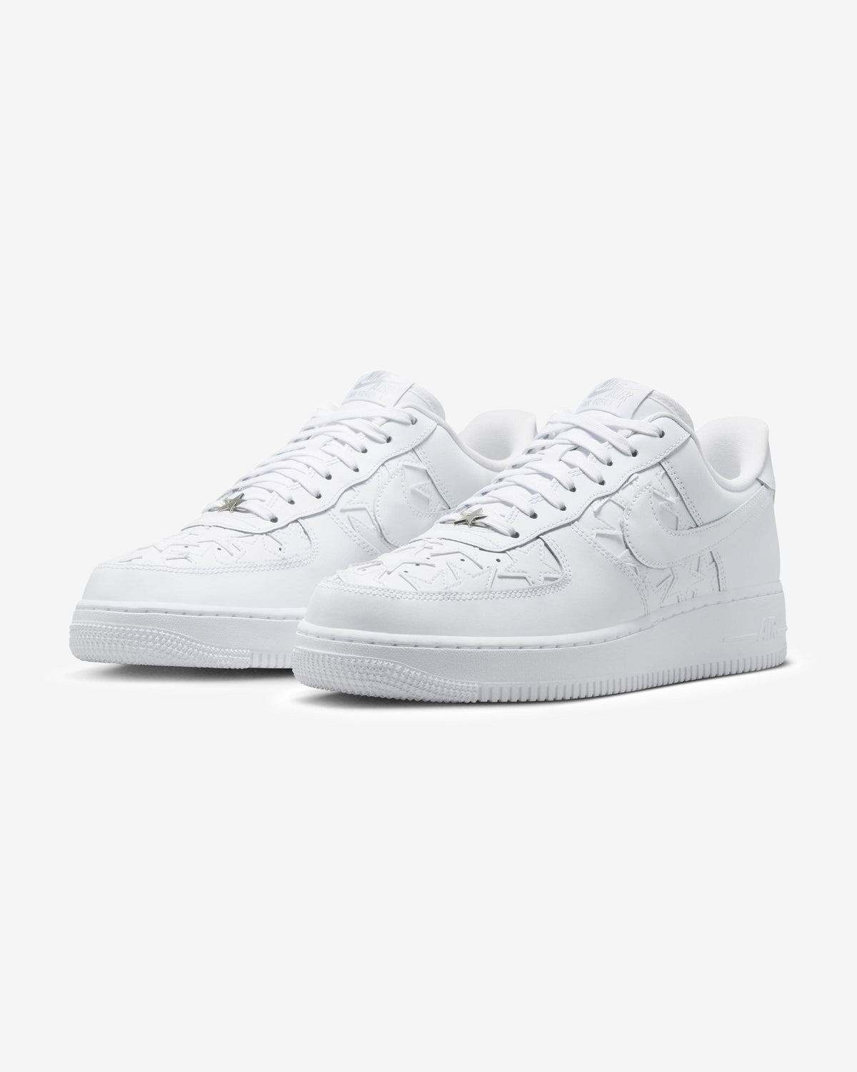 NIKE AIR FORCE 1 '07 - WHITE/ METALLIC SILVER