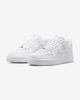 NIKE AIR FORCE 1 '07 - WHITE/ METALLIC SILVER