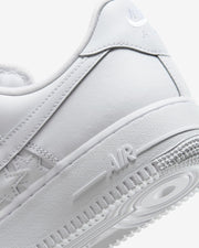 NIKE AIR FORCE 1 '07 - WHITE/ METALLIC SILVER