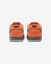 NIKE SB DUNK LOW PRO - SAFETY ORANGE/ WOLF GREY