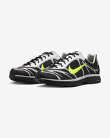 NIKE ZOOM STREAK 3 - BLACK/ VOLT