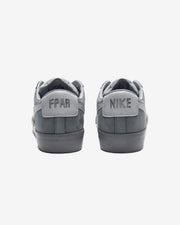 NIKE SB X FPAR ZOOM BLAZER LOW - COOLGREY/ WOLFGREY