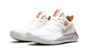 Kyrie Low 2 "SpongeBob SquarePants - Sandy Cheeks" CJ6953 100