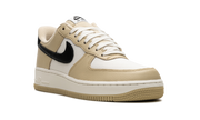 Air Force 1 '07 LX Low "Team Gold" DV7186 700