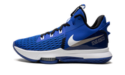 LeBron Witness V CQ9380 400
