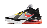 LeBron 18 Low "Sylvester vs Tweety" CV7562 103