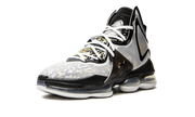 LeBron 19 "Royalty" CZ0203 100