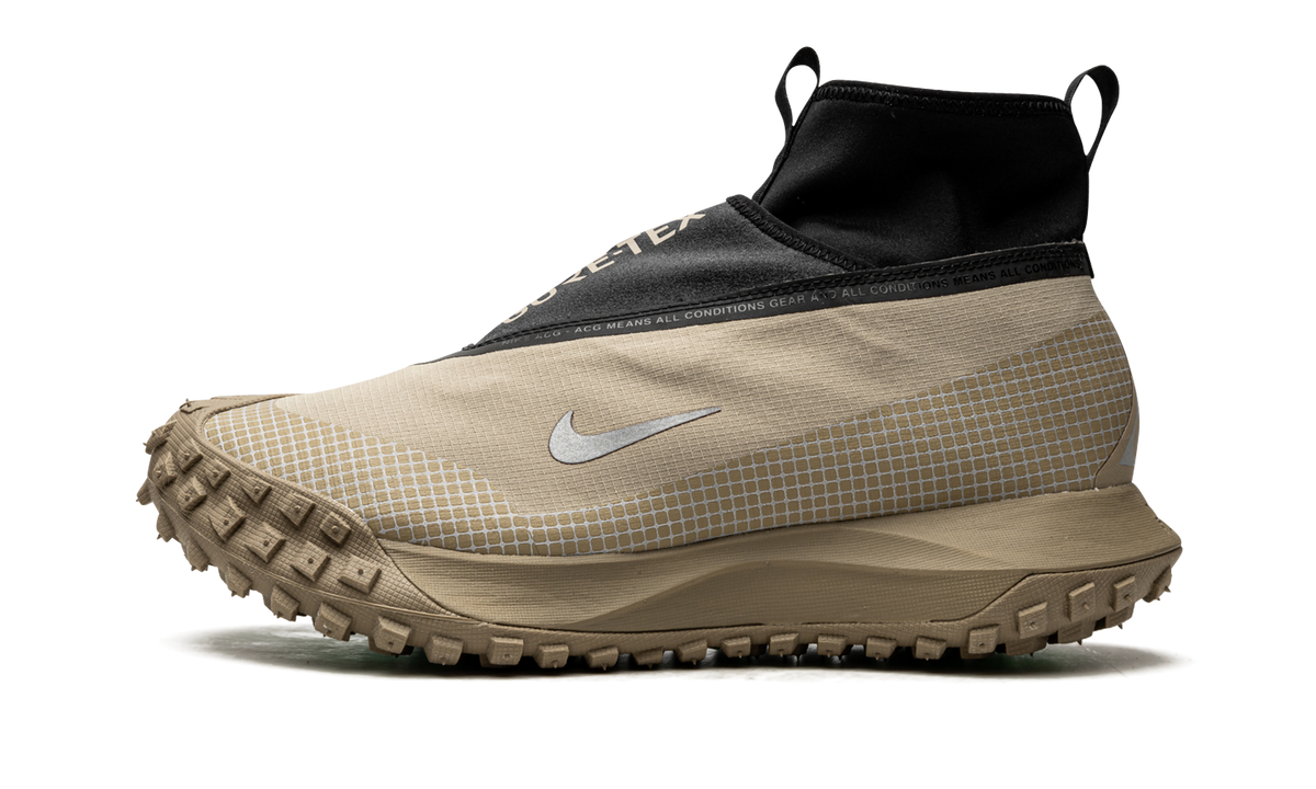 ACG Mountain Fly Gore-Tex "Metallic Silver" CT2904 200