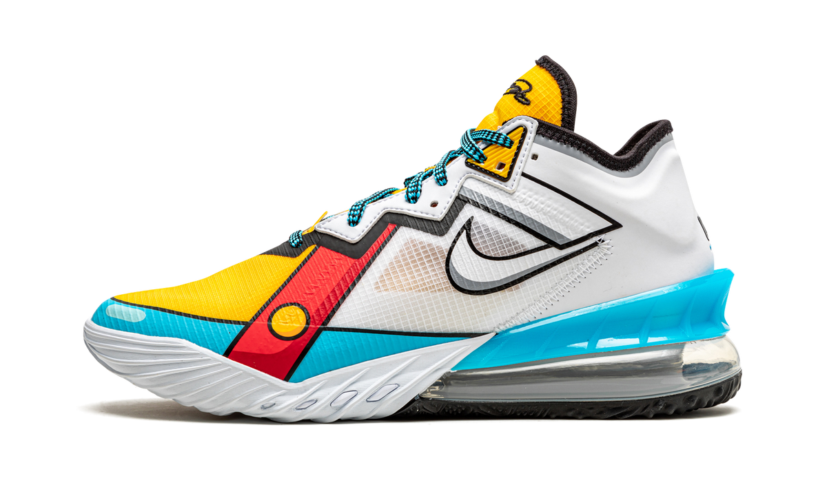 Lebron XVIII Low "Stewie Griffin" CV7562 104