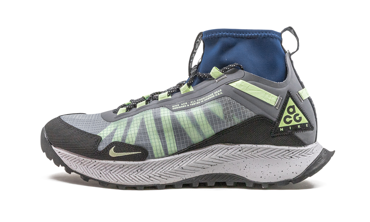 ACG ZOOM TERRA ZAHERRA "Barely Volt" CQ0076 001